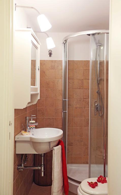 Riari Trastevere Apartment Rome Buitenkant foto